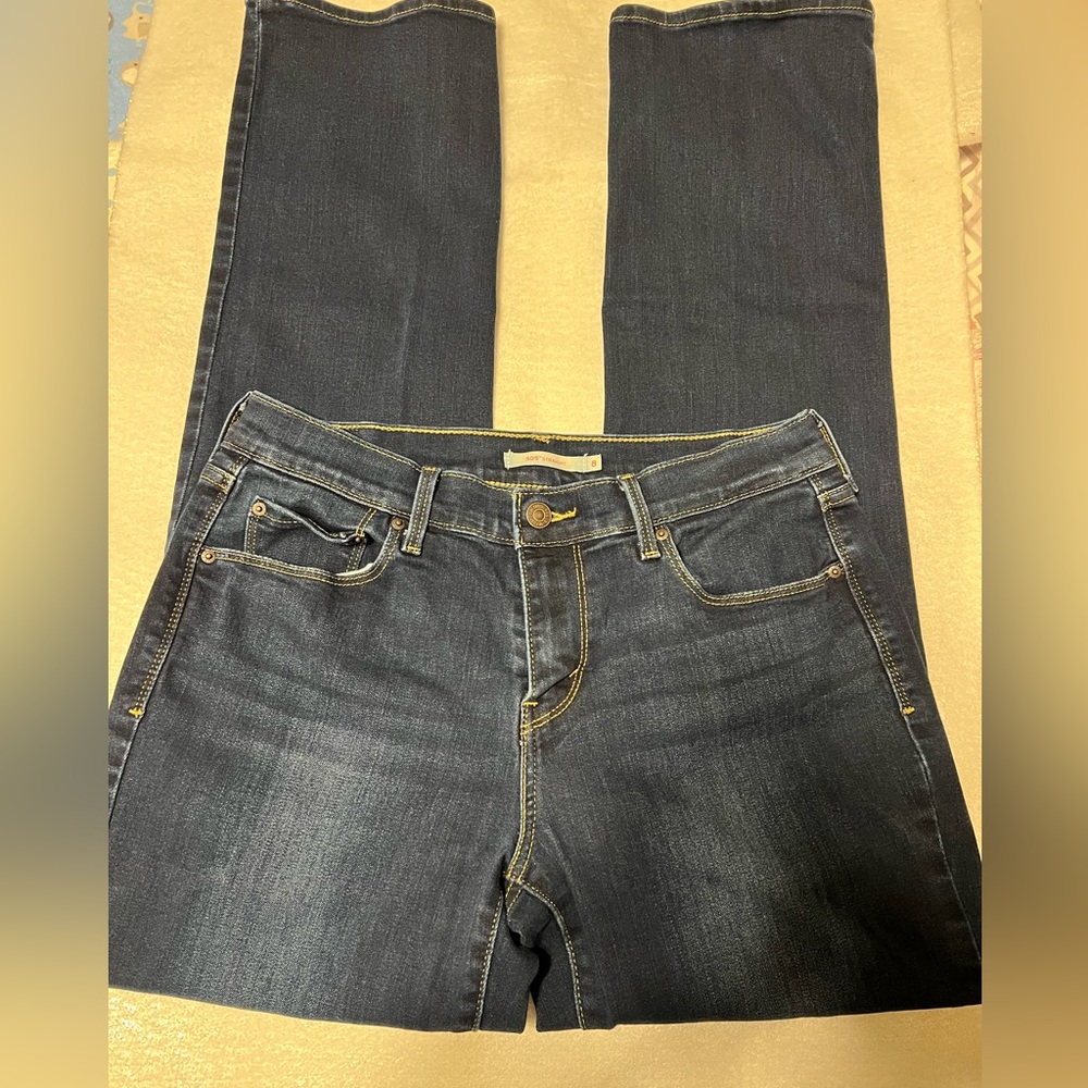 Womens Levi’s 505 Straight Leg Jeans